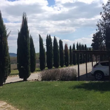 Country Home In Tuscany-3